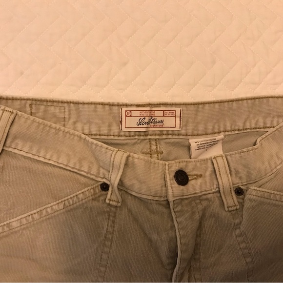 Levi Strauss Beige Corduroy Pants - Sz 8 - Picture 2 of 6
